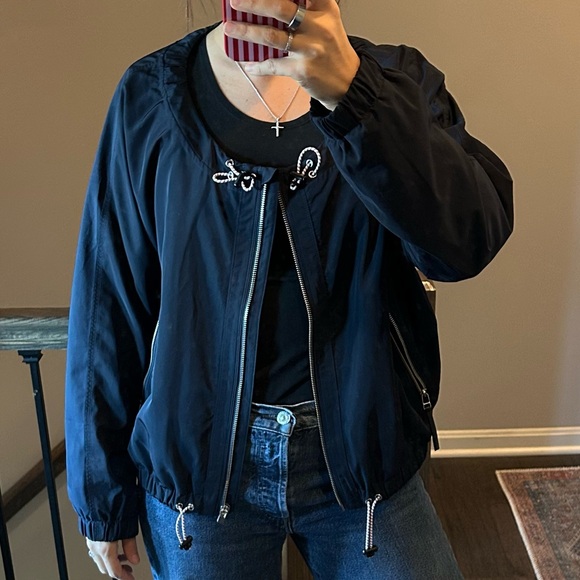 Athleta Navy Windbreaker Jacket Size L Lightweight Active Travel - Picture 5 of 5